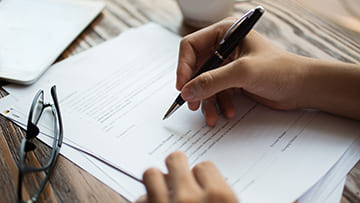 Unterschrift auf Vertrag